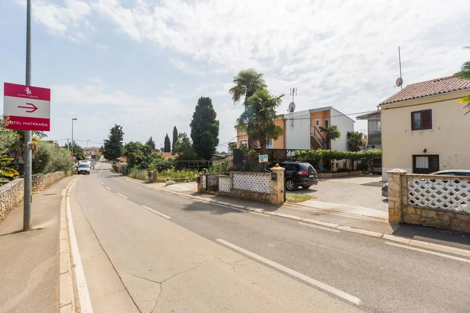 Beach Apartment Stana A2+2 For 4 Persons With Balcony And Sea View Porec
