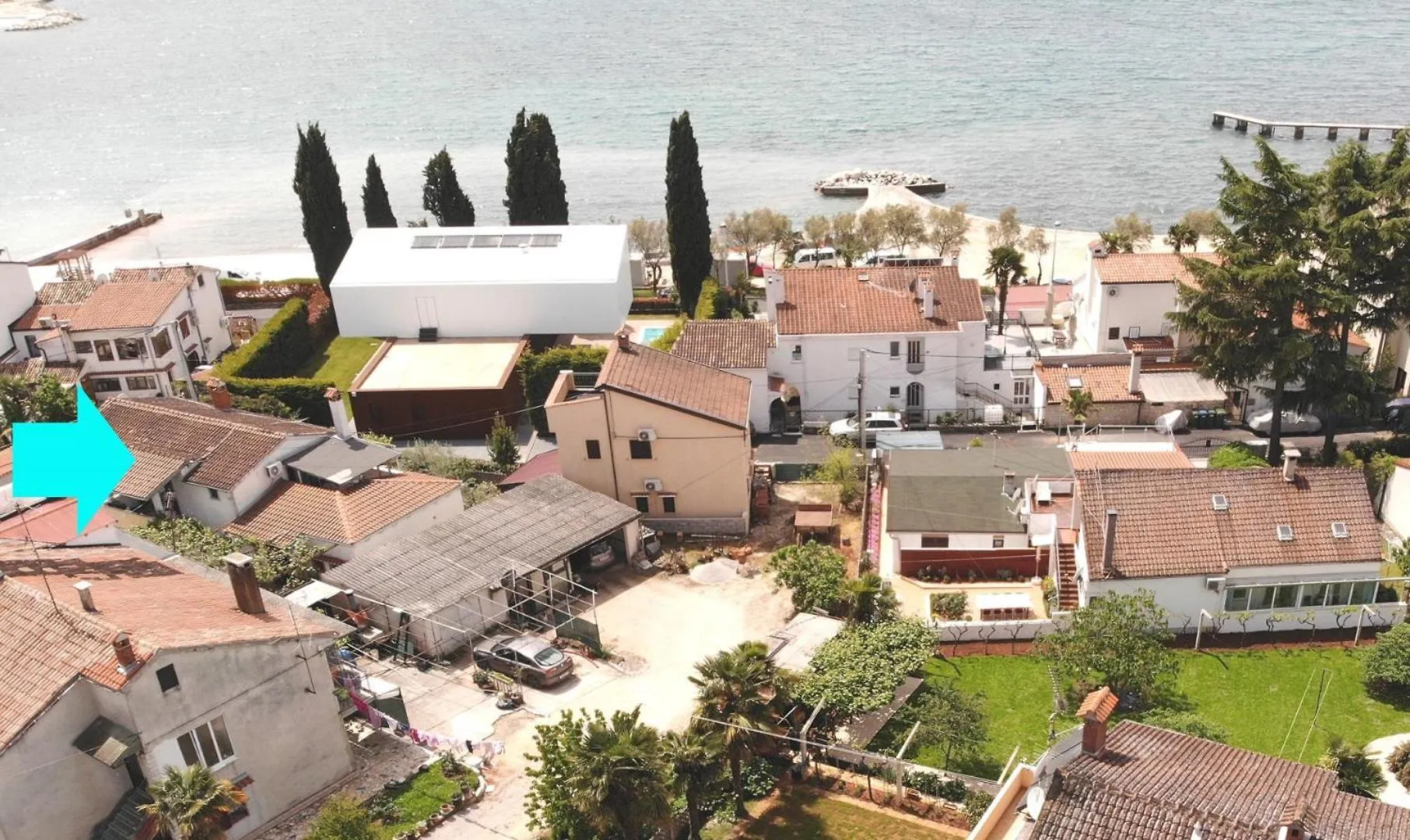 Beach Apartment Stana A2+2 For 4 Persons With Balcony And Sea View Porec Croatia